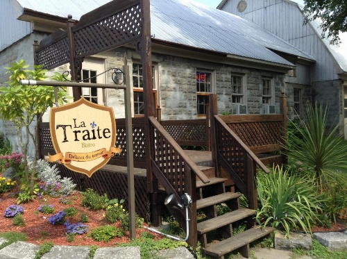 Manoir d'Youville image 9