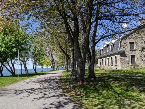 Manoir d'Youville image 3